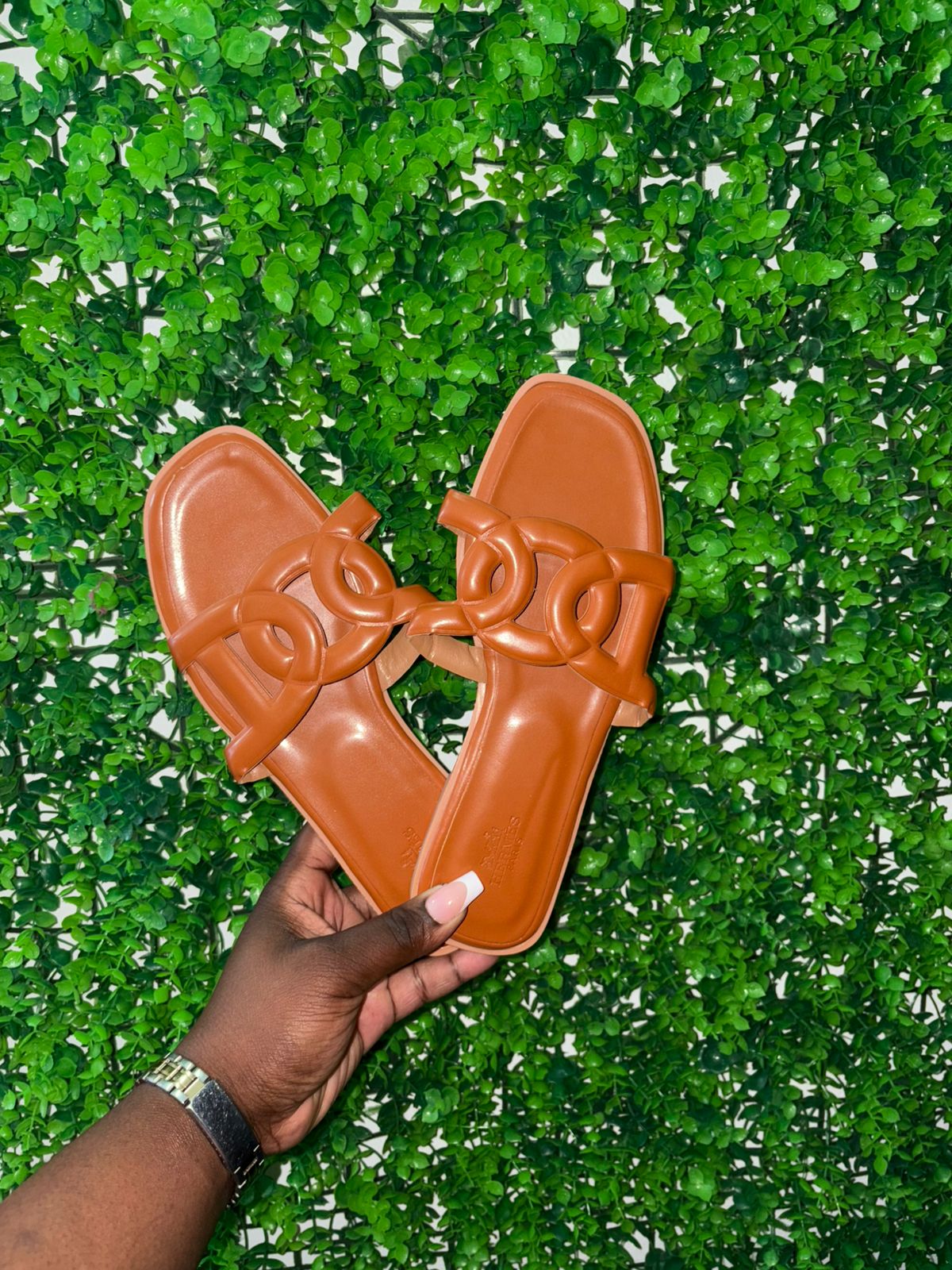 Hermes Pattern Slippers