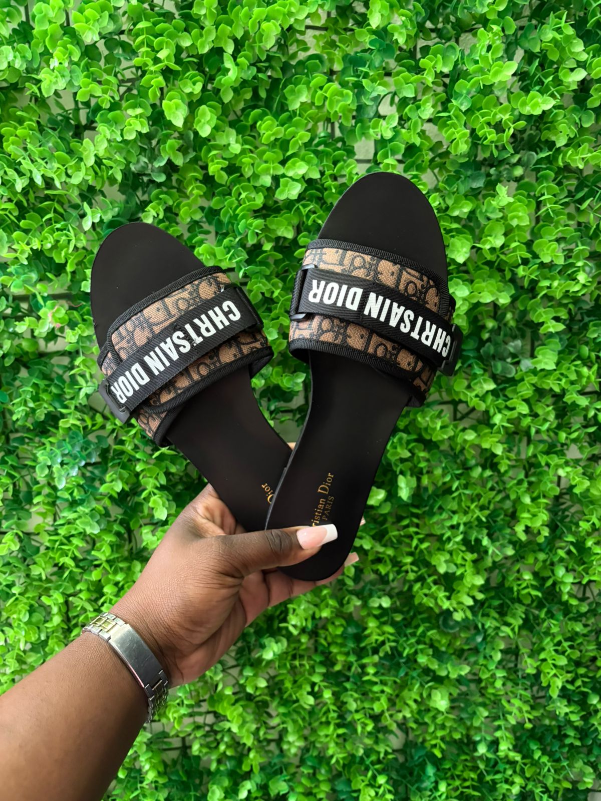 Christain Dior  Slippers