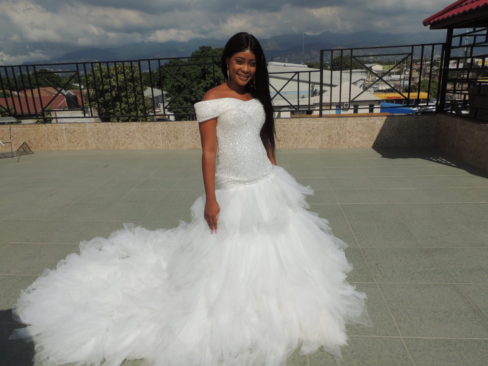 Tail Luxury Wedding Dress